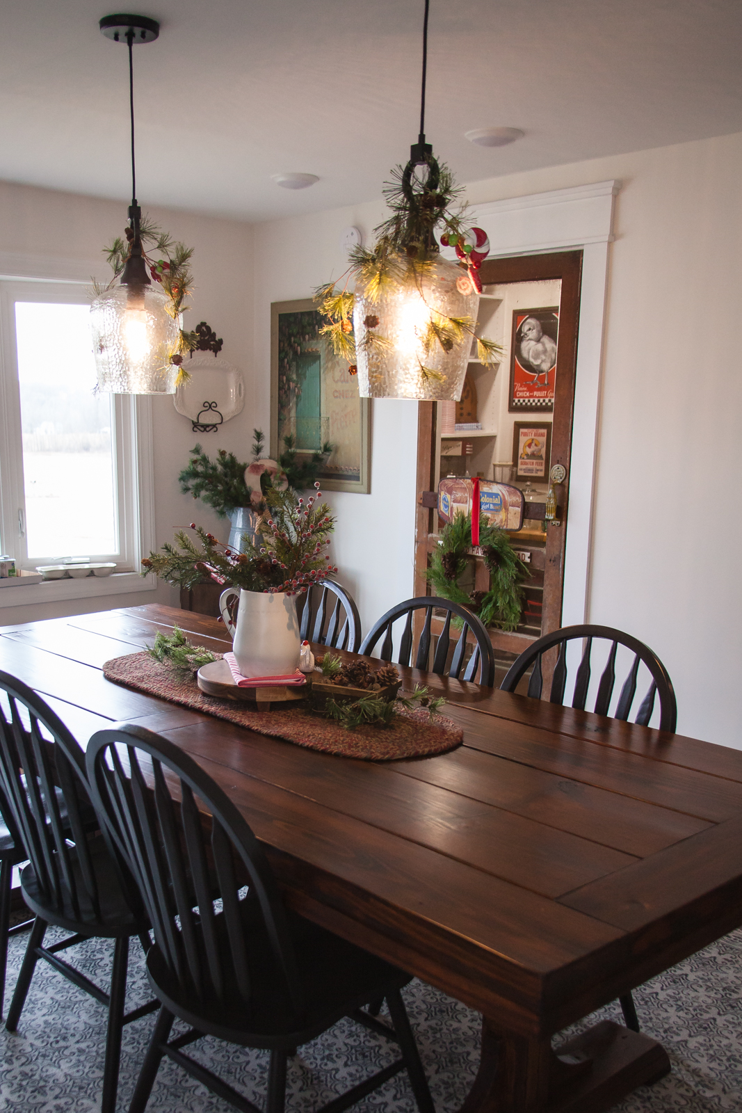 Dining room & pantry