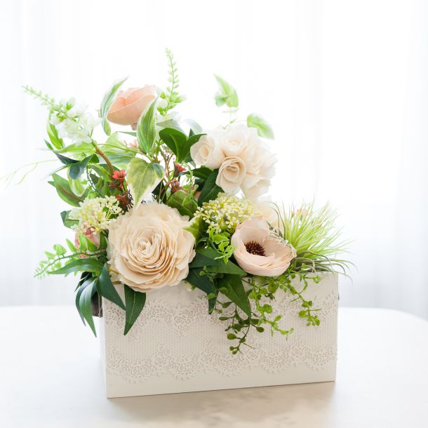 Sola Wood Flower Arrangement